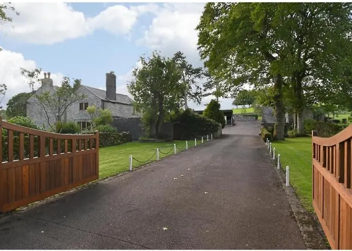 Dale House Farm